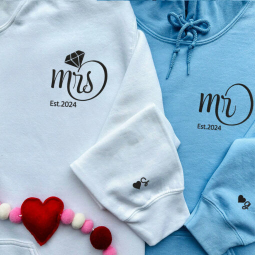 Mr & Mrs Matching Embroidered Hoodies for Couples, Personalized Couple Sweatshirt, Couple Embroidered Sweatshirt, Valentine's Day Gifts Idea For Him Her-Nicesnkpro - Image 5